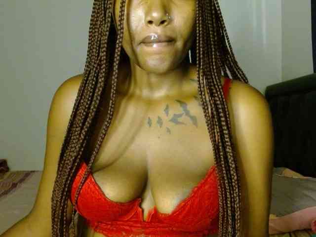 Prety-chocolatte webcam