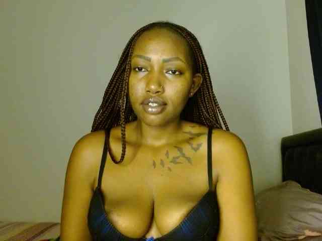 Prety-chocolatte webcam