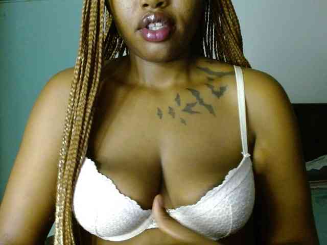 Prety-chocolatte webcam