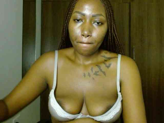 Prety-chocolatte webcam