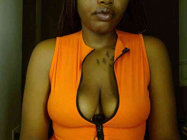 Prety-chocolatte webcam