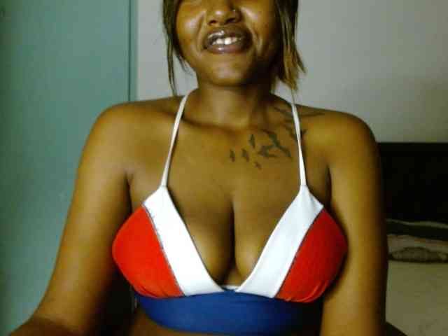 Prety-chocolatte webcam