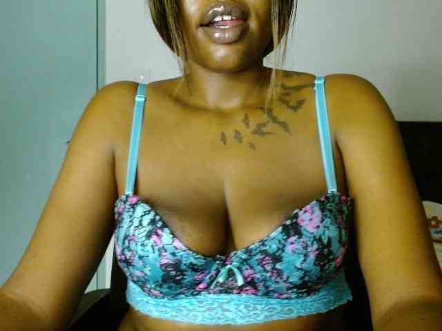 Prety-chocolatte webcam