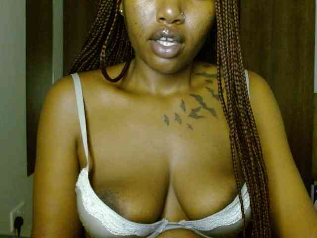 Prety-chocolatte webcam