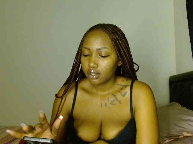 Prety-chocolatte webcam