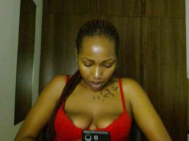 Prety-chocolatte webcam