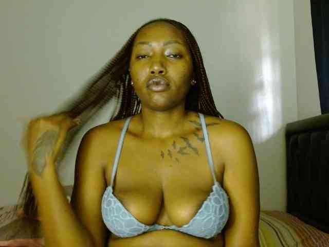 Prety-chocolatte webcam