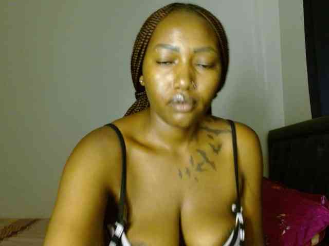 Prety-chocolatte webcam