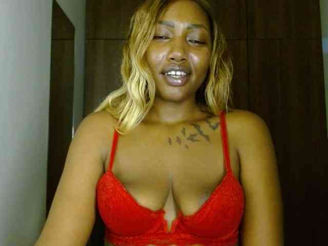 Prety-chocolatte webcam