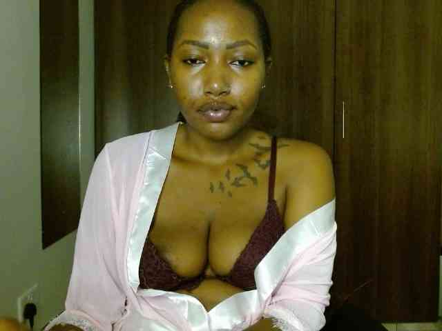 Prety-chocolatte webcam