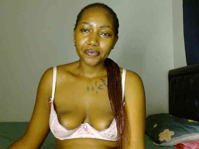 Prety-chocolatte webcam