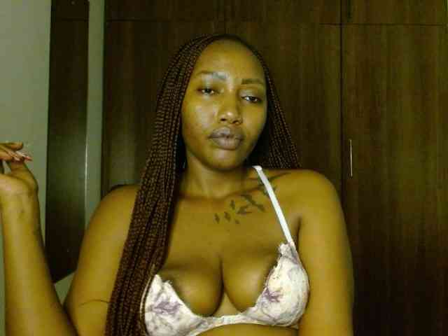 Prety-chocolatte webcam