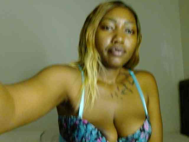 Prety-chocolatte webcam