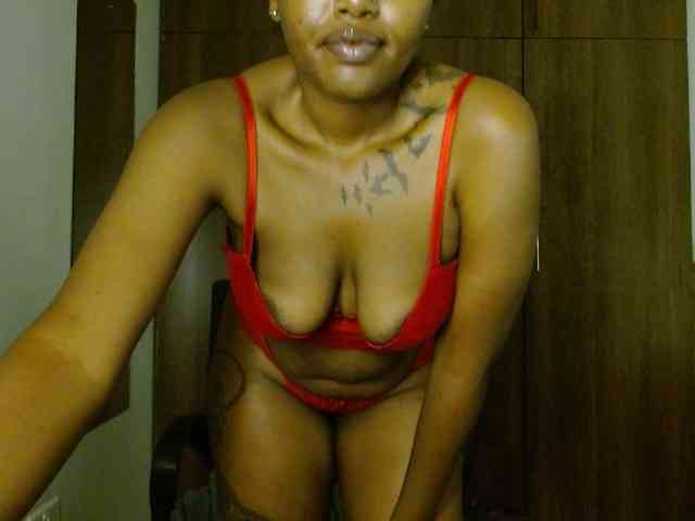 Prety-chocolatte webcam