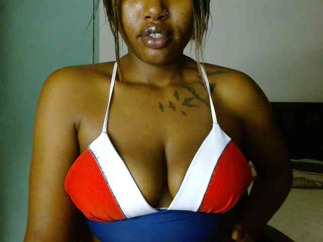 Prety-chocolatte webcam