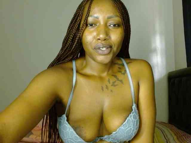 Prety-chocolatte webcam