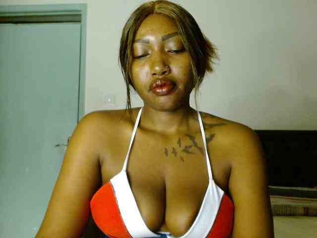 Prety-chocolatte webcam