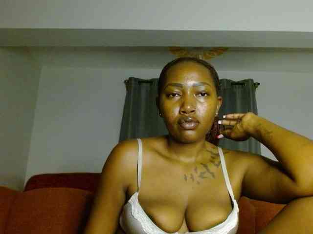 Prety-chocolatte webcam