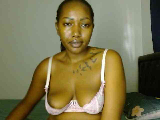 Prety-chocolatte webcam