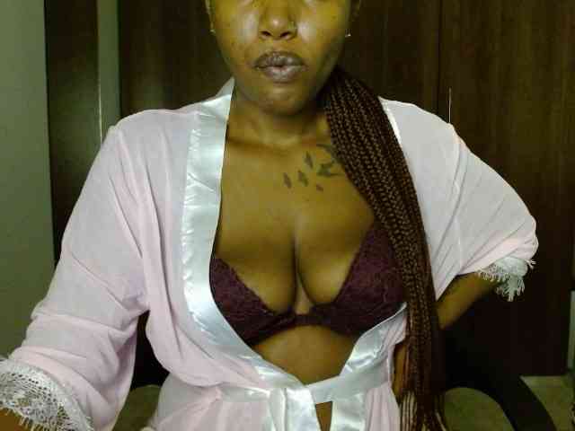 Prety-chocolatte webcam