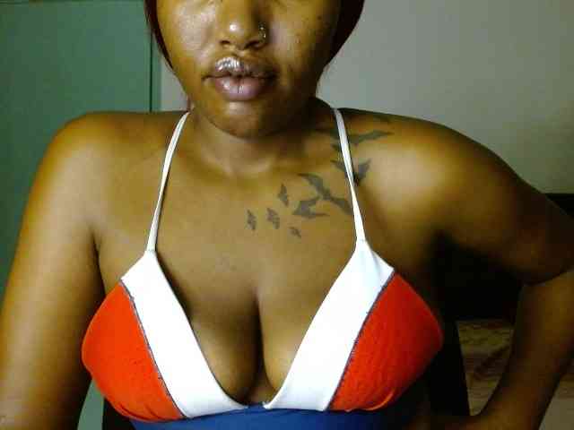 Prety-chocolatte webcam