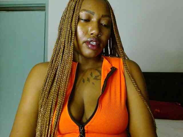 Prety-chocolatte webcam