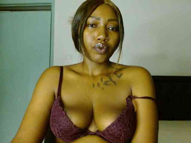 Prety-chocolatte webcam