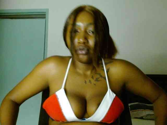 Prety-chocolatte webcam