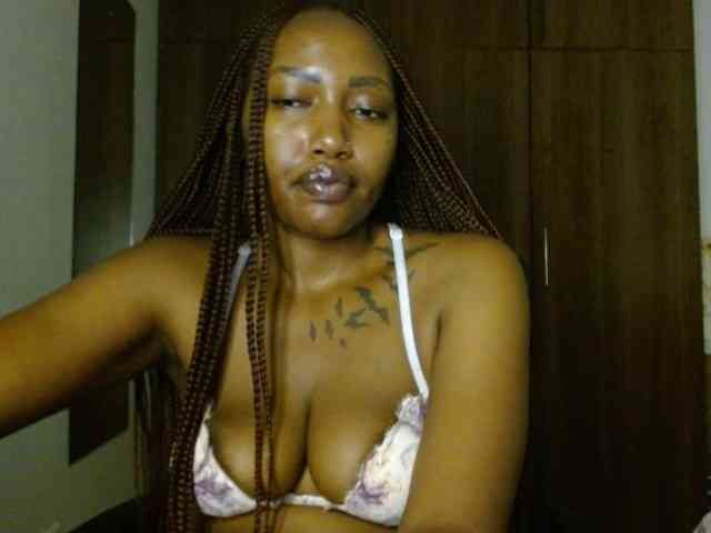 Prety-chocolatte webcam