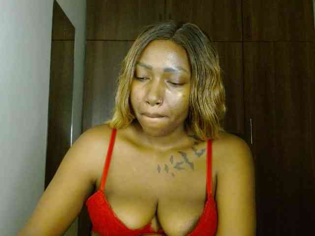 Prety-chocolatte webcam