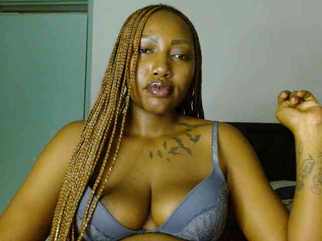 Prety-chocolatte webcam