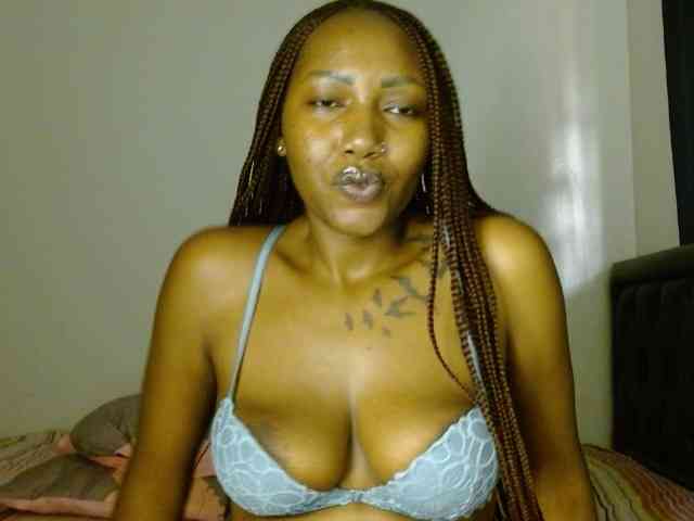 Prety-chocolatte webcam