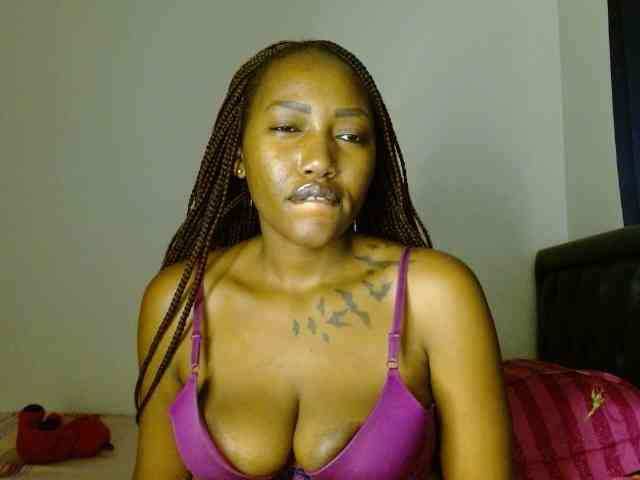 Prety-chocolatte webcam