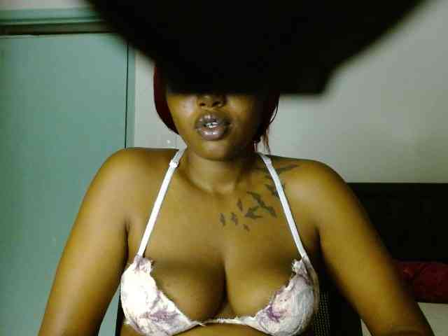 Prety-chocolatte webcam