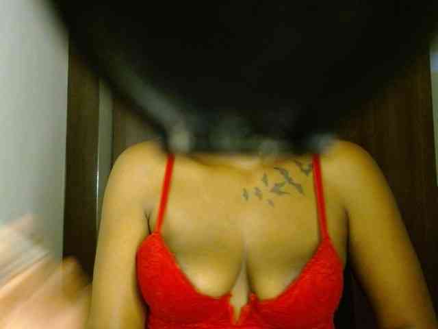 Prety-chocolatte webcam