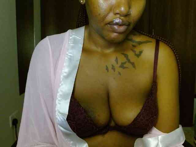 Prety-chocolatte webcam