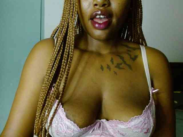 Prety-chocolatte webcam