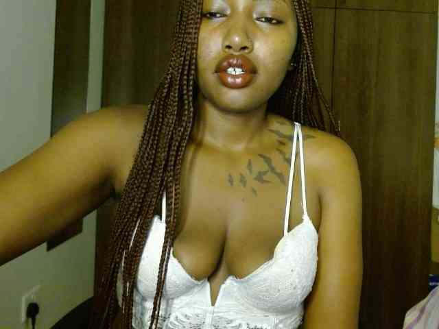 Prety-chocolatte webcam