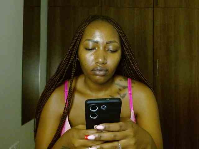 Prety-chocolatte webcam