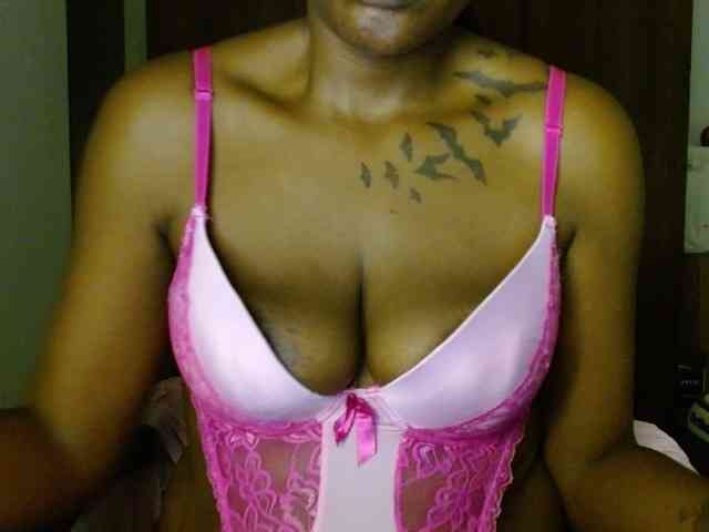 Prety-chocolatte webcam