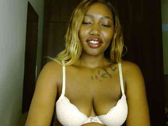 Prety-chocolatte webcam