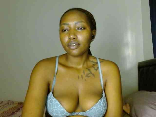 Prety-chocolatte webcam