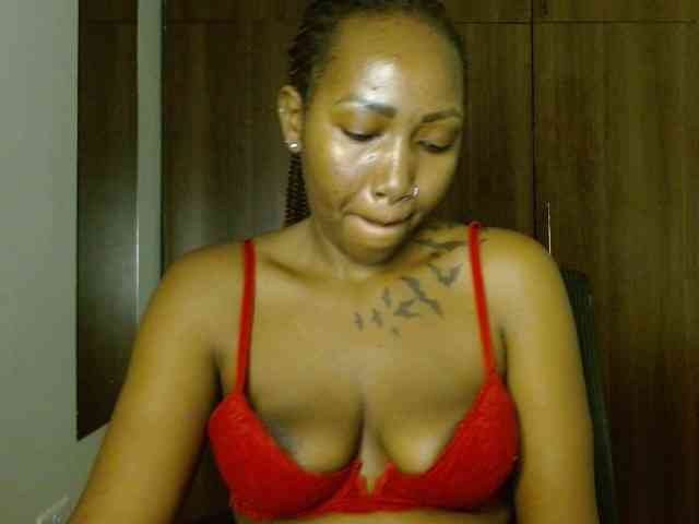 Prety-chocolatte webcam