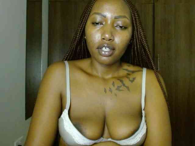 Prety-chocolatte webcam