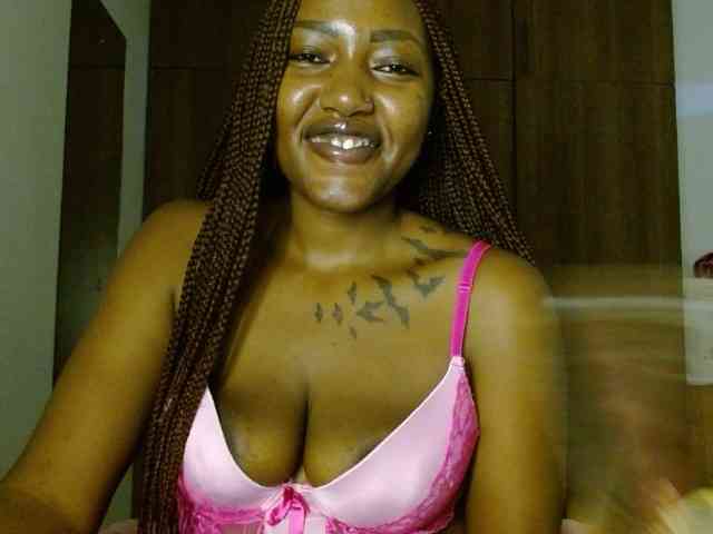 Prety-chocolatte webcam