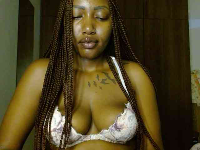 Prety-chocolatte webcam