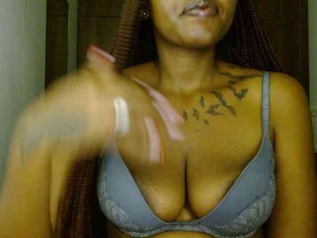 Prety-chocolatte webcam