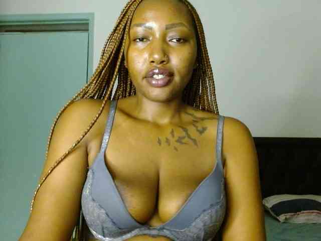 Prety-chocolatte webcam