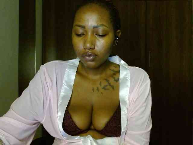 Prety-chocolatte webcam