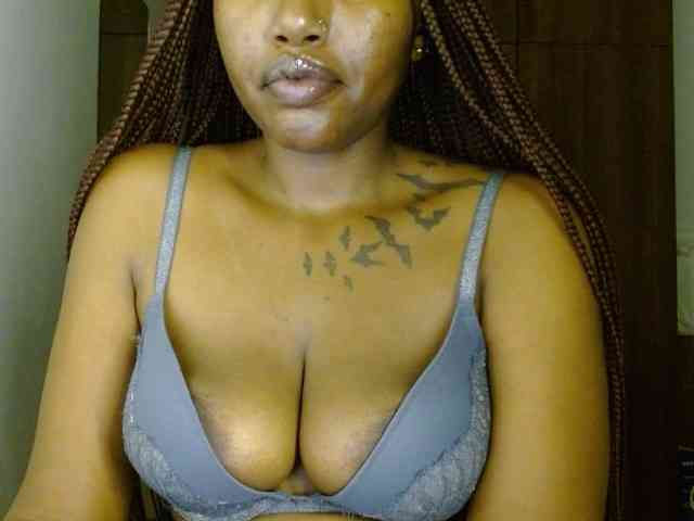 Prety-chocolatte webcam